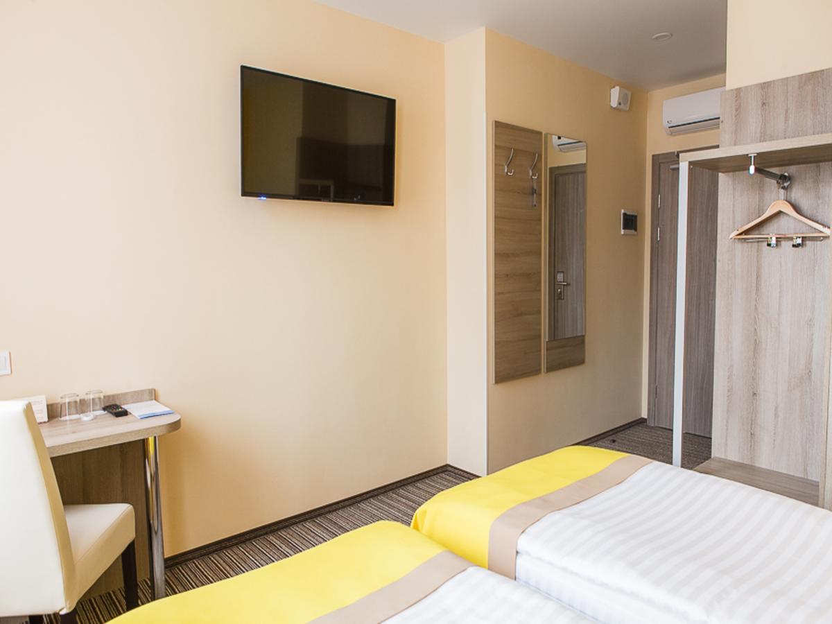 Raziotel Kyiv Yamska Buitenkant foto