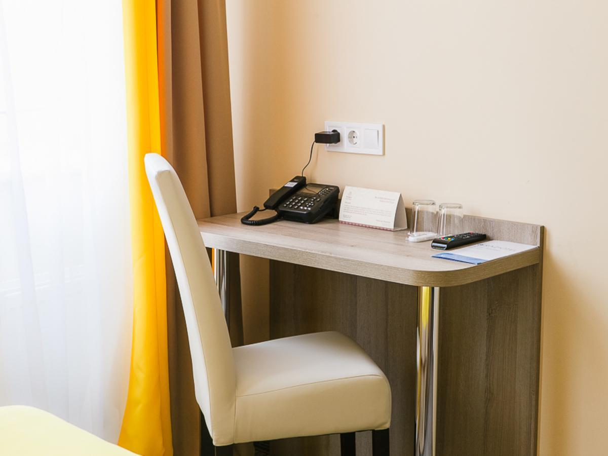 Raziotel Kyiv Yamska Buitenkant foto